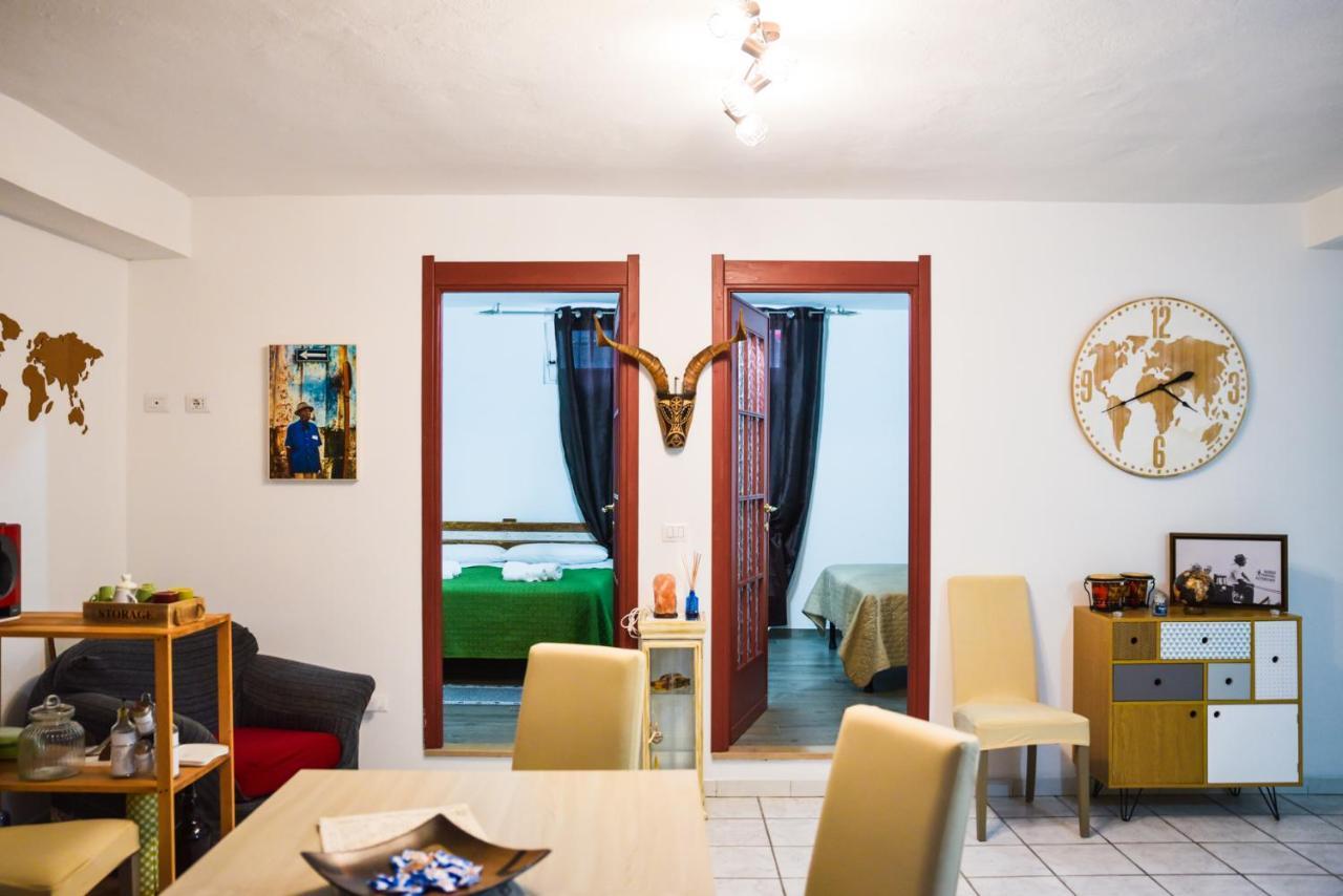 Casa Particular - Casa Vacanze - By Faendho Porto Torres Buitenkant foto