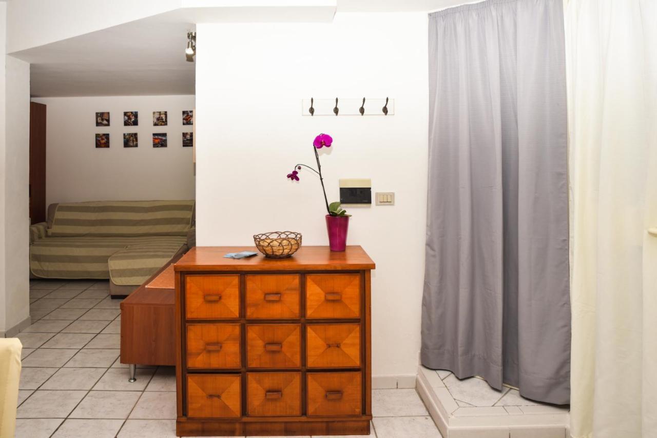 Casa Particular - Casa Vacanze - By Faendho Porto Torres Buitenkant foto